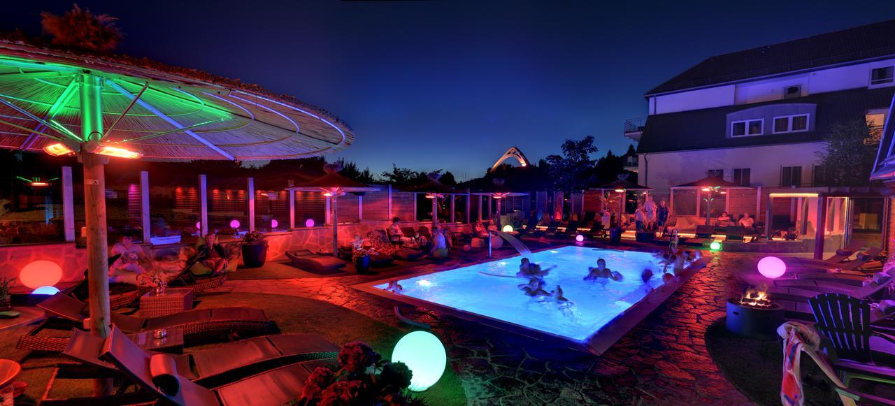Vakantiehotel Der Brabander Winterberg Bagian luar foto